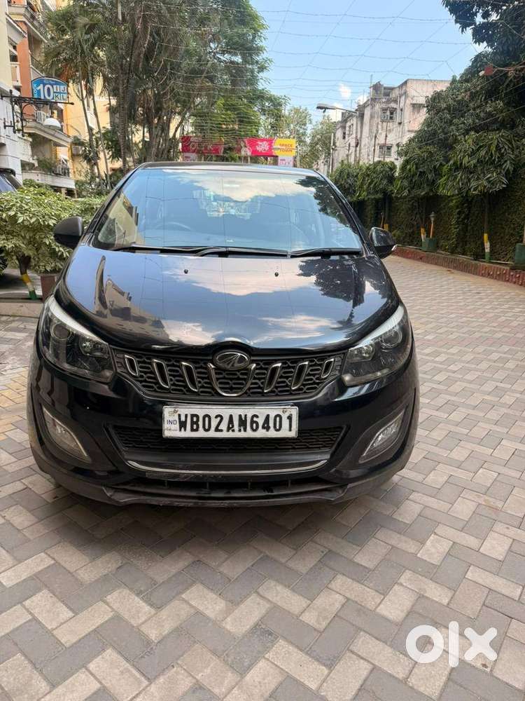 Mahindra Marazzo