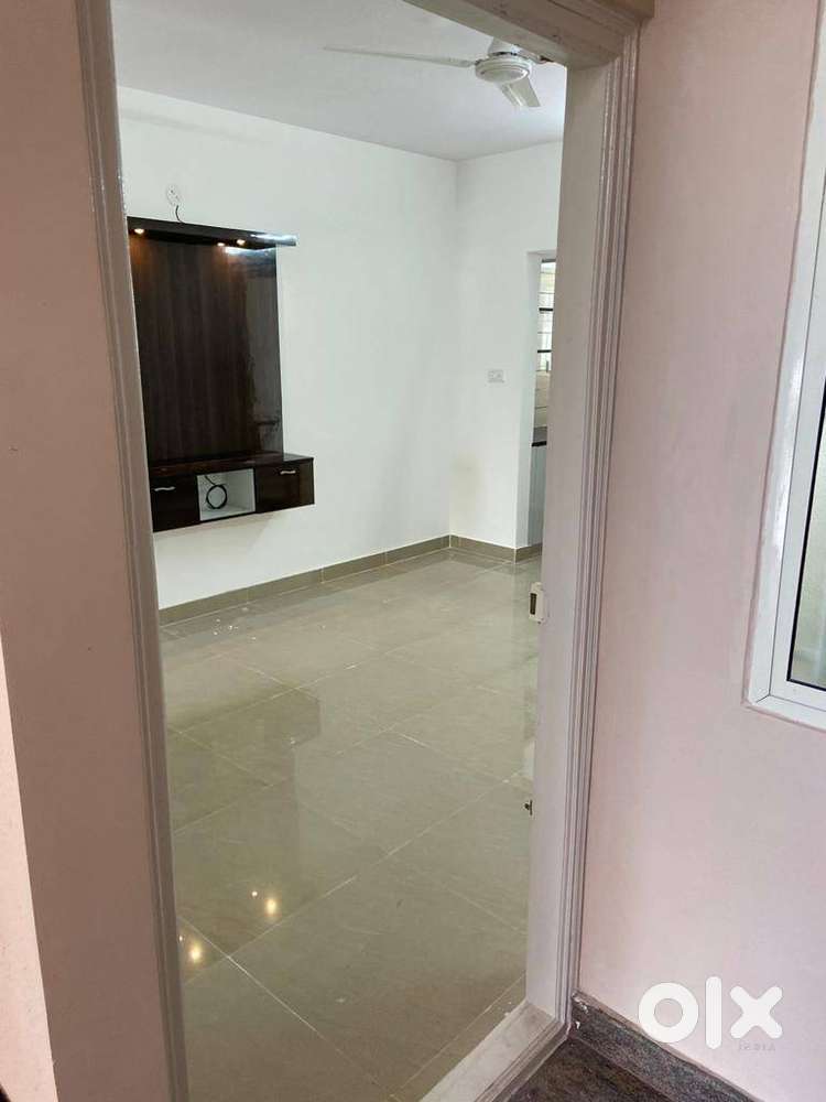 2BHK FLATS FOR RENT IN ROOPENA AGRAHARA