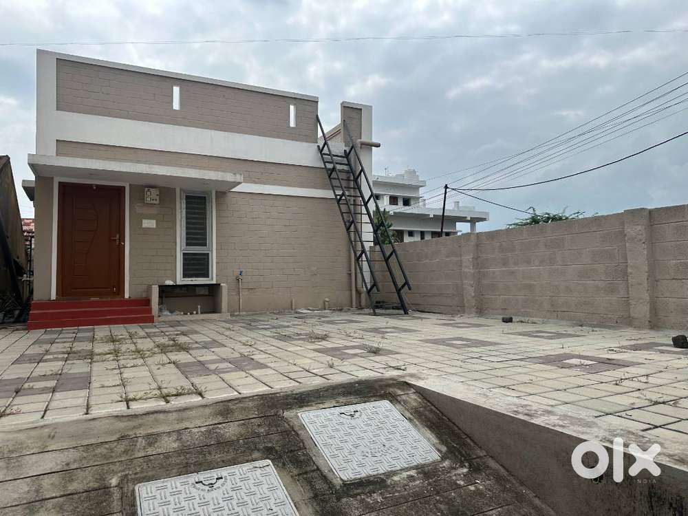 1 BHK Independant House On 1200 Sqft With Borewell Water and compound