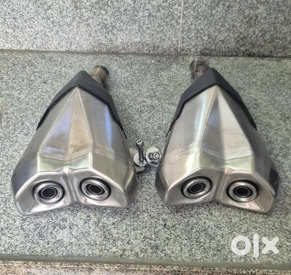 Kawasaki N1000 exhaust