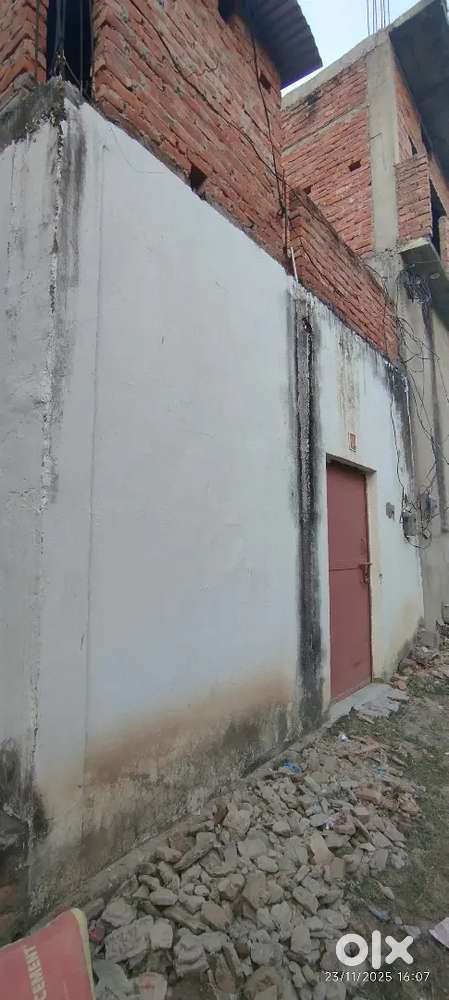 Urgent need money that why selling