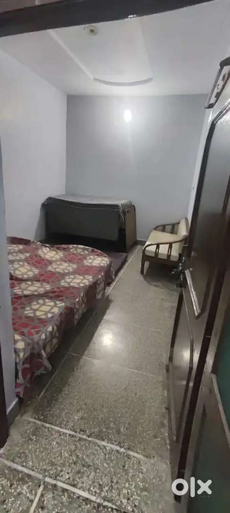 PG available for Girls