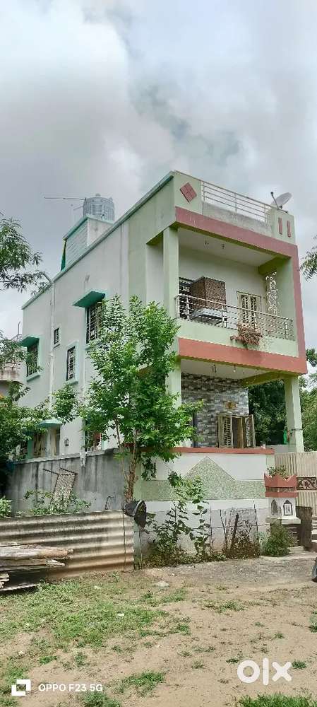 Urgent Ghar vikane aahe