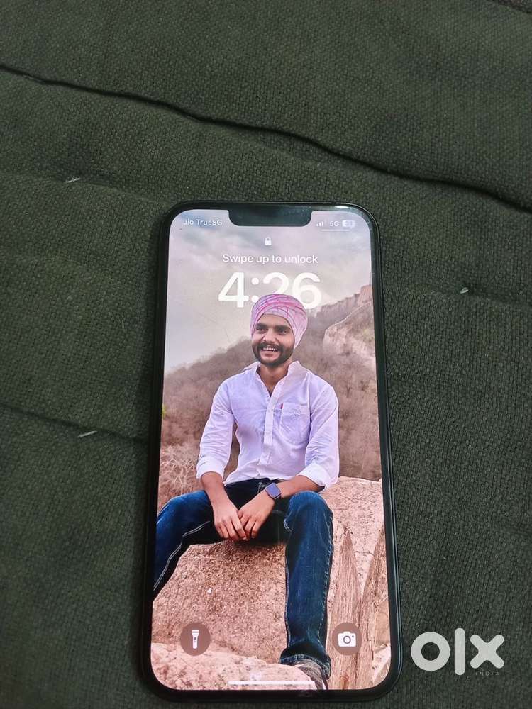 I phone 14   15 month old