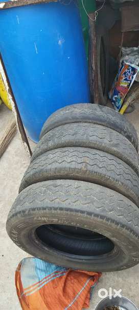 Maruti Suzuki Alto 800 tyare