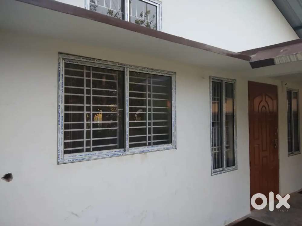 One independent House is ready for rent