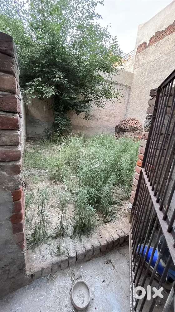 60 Sq. Yard plot in Vikas Nagar with all complete documents