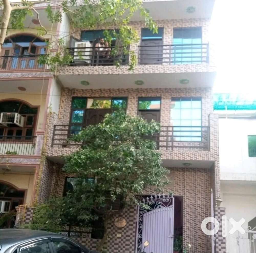 60 gaj plot for sale