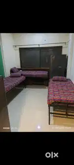 वर्किंग वुमन  हॉस्टेलमध्ये 10 बेड्स उपलब्ध!