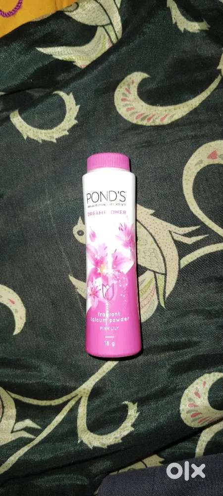 Pond's powder