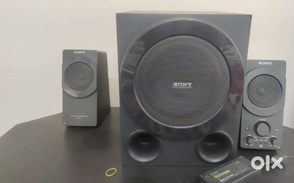 Excellent music system of Sony (without Bluetooth)