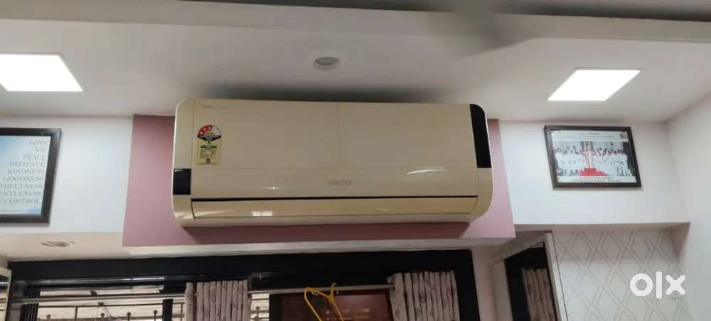 Ac technician and helper