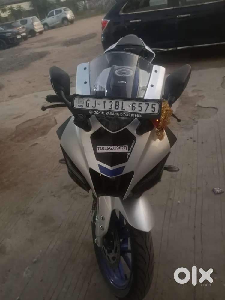 Yamaha R15M
