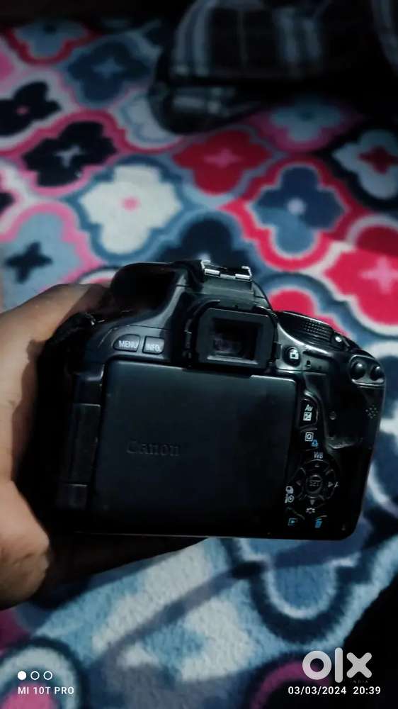 Canon 600d all working full bss thoda condition old