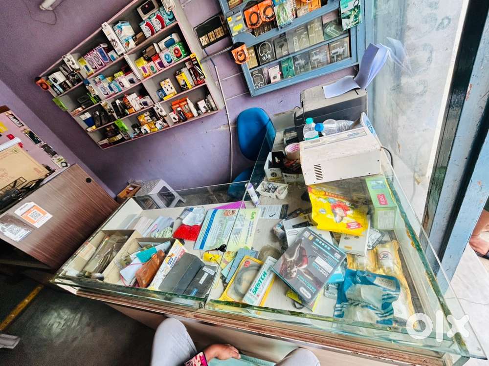 Cell shop glass countersand 4 selfs
