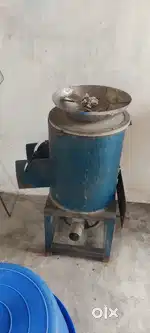 Potato peling machine and potato sclicer machine