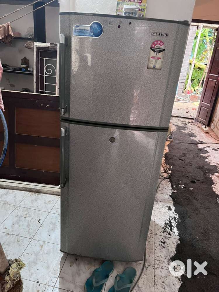 Double door fridge