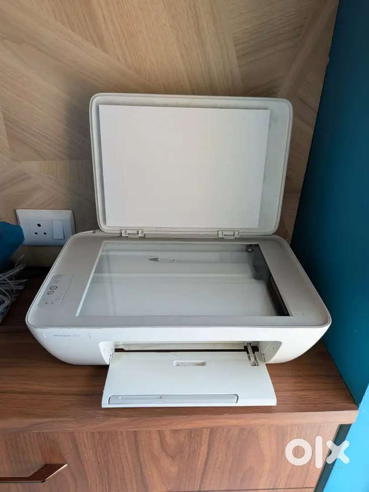 HP Deskjet 2332 Printer model in working condition