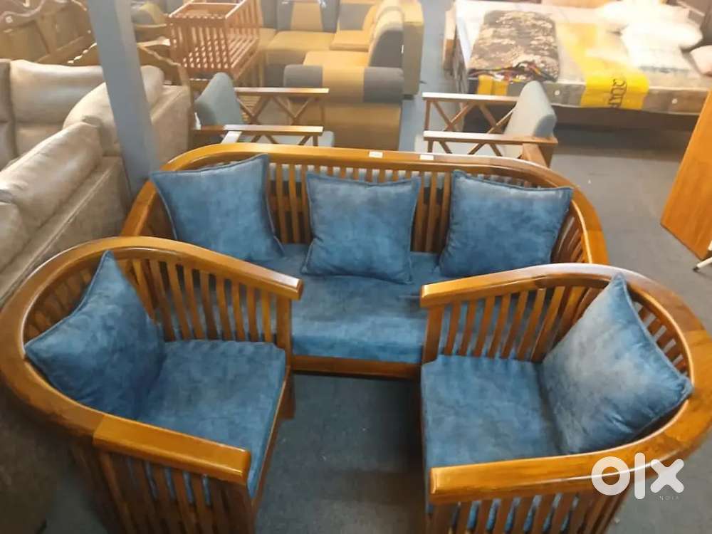 Brand new 3+1+1 wooden sofa at superb discounted price