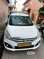Maruti Suzuki Ertiga 2018 CNG & Hybrids 200000 Km Driven