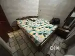 Double bed without matress without dressing table