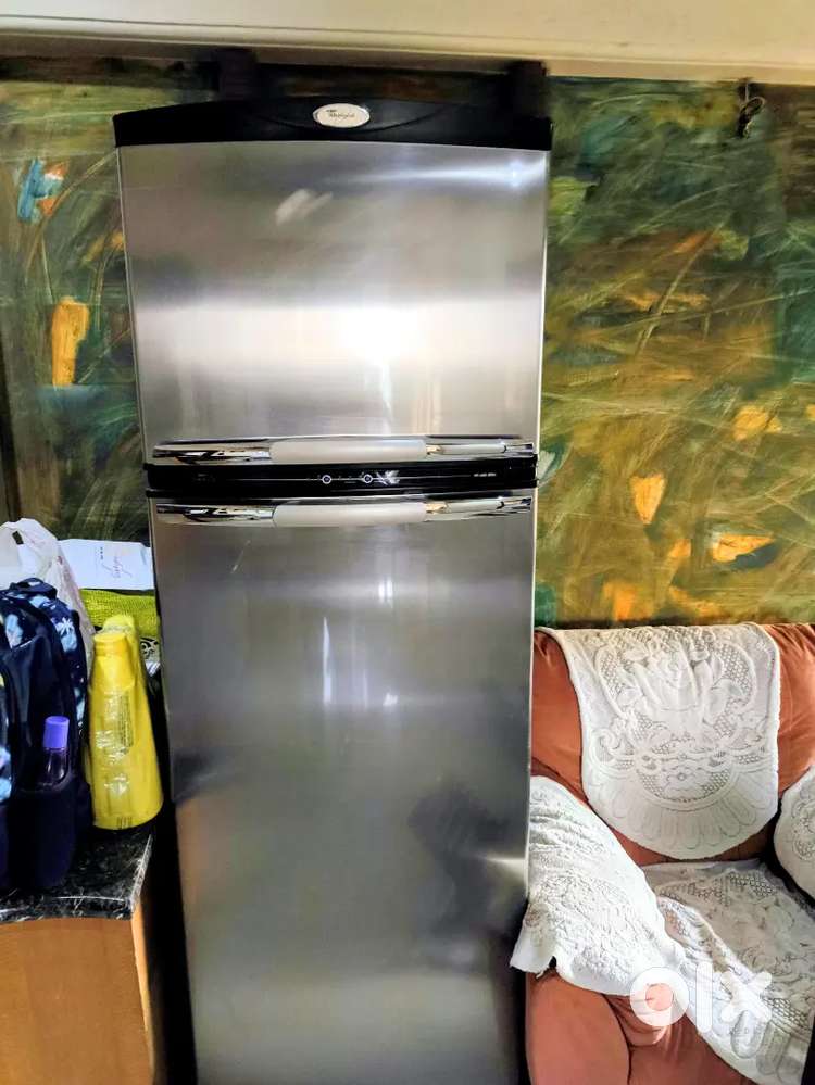 Whirlpool double door refrigerator 350L