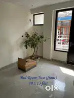 120 sq. Yd. 2nd fl. Gali no 22
