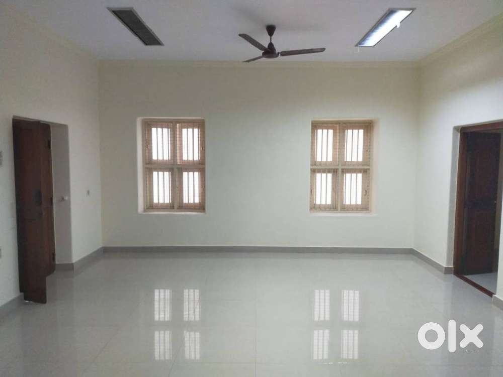 1400sqft Saibaba Colony Office space Available