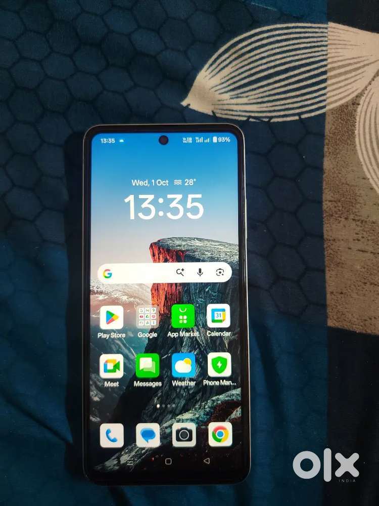 Oppo K 12 5G mobile 10 month old 6GB128Ram box charger available