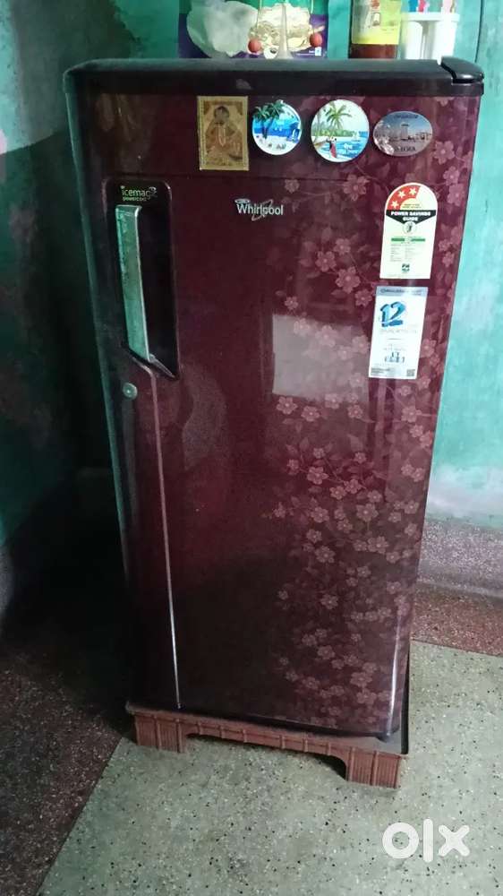 Whirlpool single door 3 star fridge