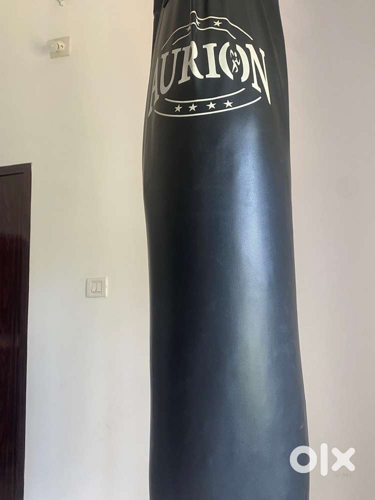 Boxing bag / Punching bag