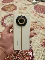realme 11 pro plus 5g 8/256