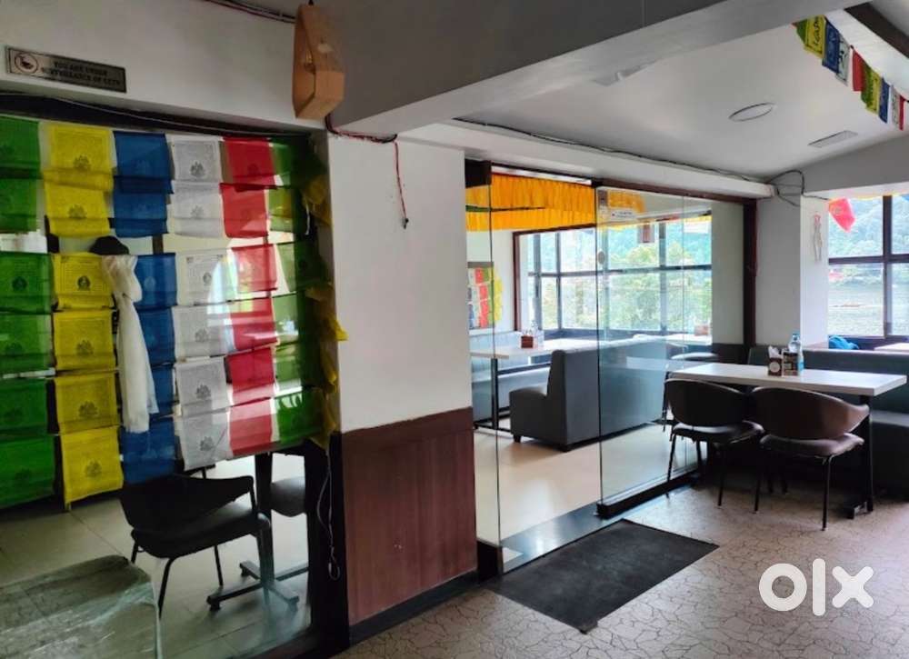 On main mall road, Nainital