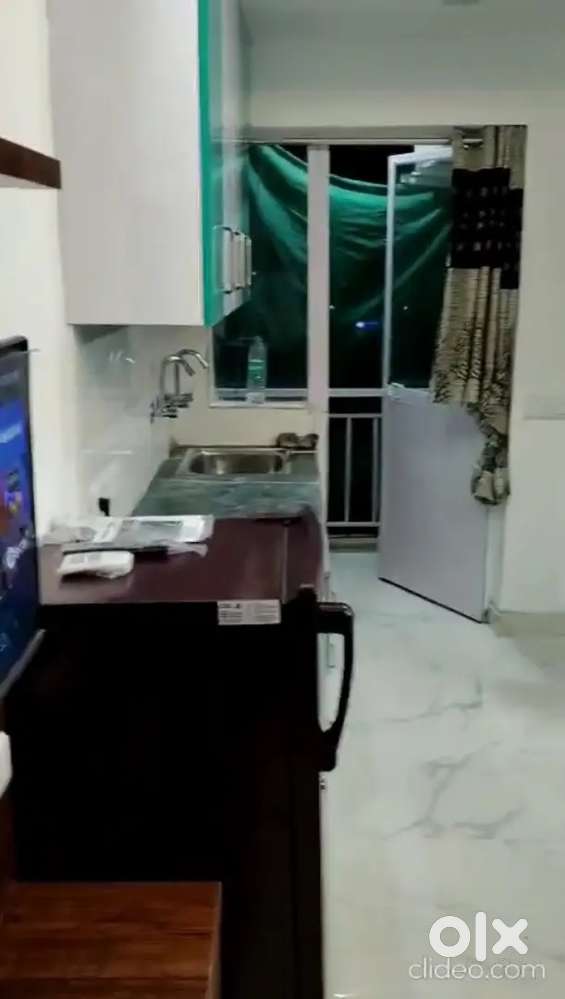 1 rk for Rent fully furnished in Emaar Palm Hills, Sector 77 Gurgaon