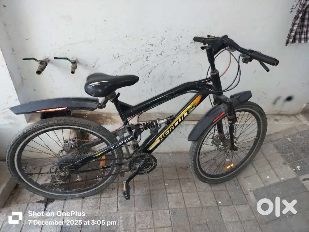 Hercules cycle with gear