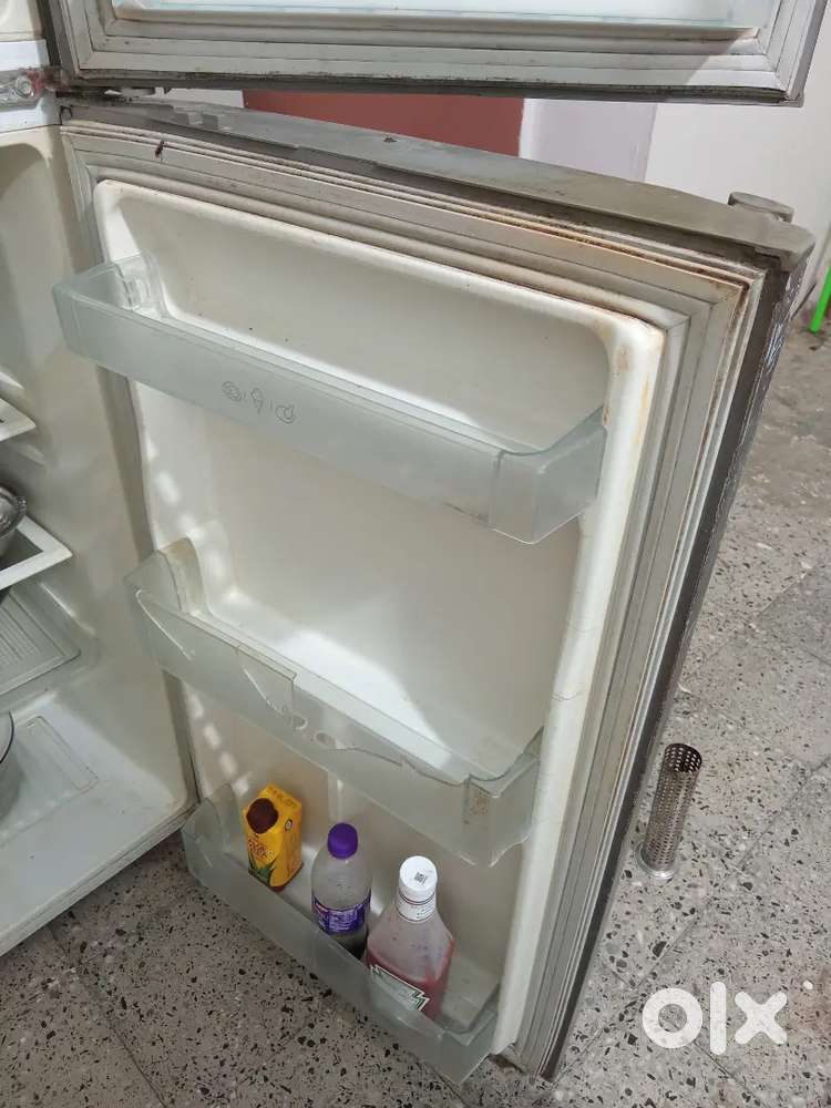 LG COMPANY FRIDGE