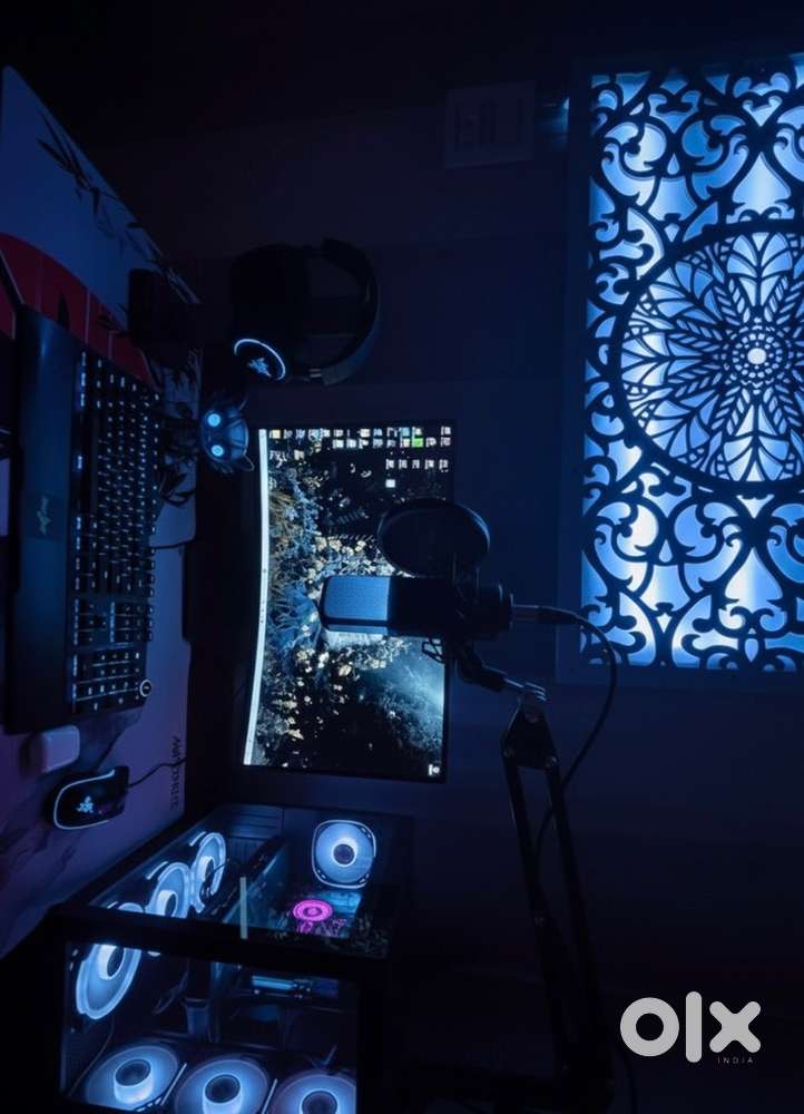 High end gaming pc with monitor