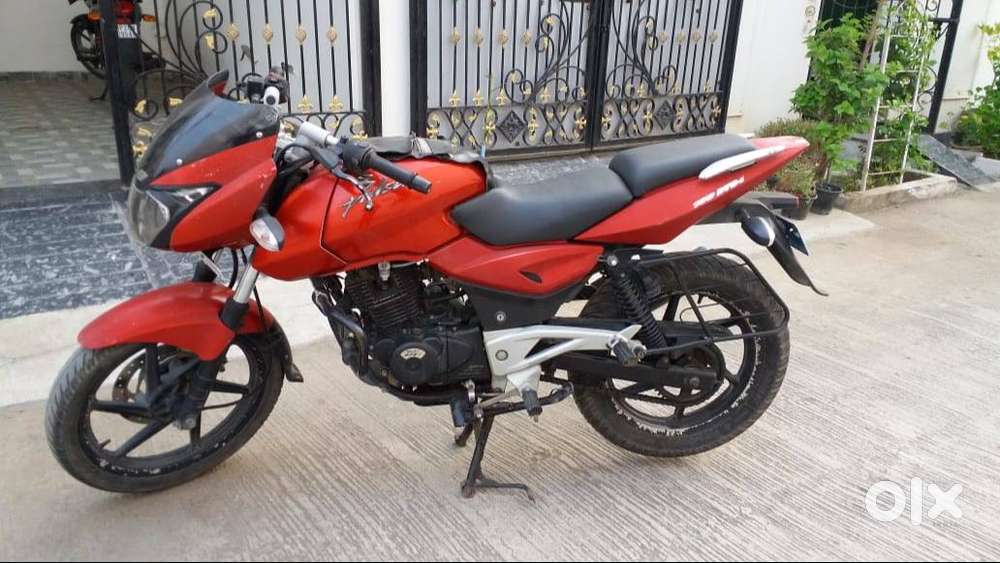 Bajaj Pulsar 180 DTSi (Red)