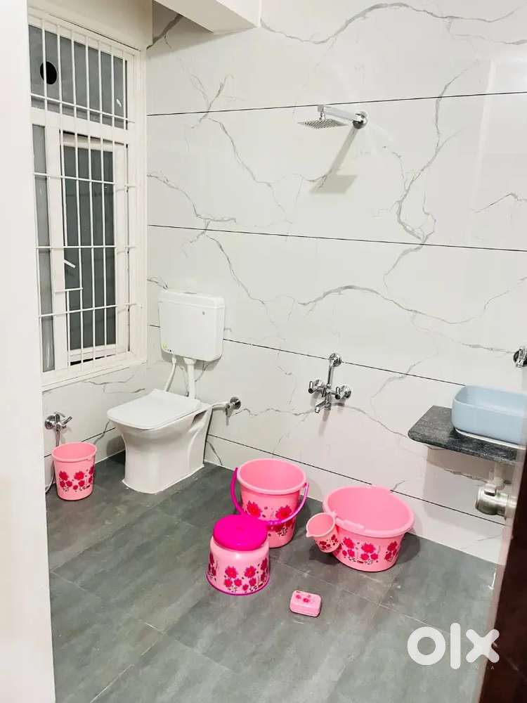 On Rent beds available (PG) for boys pratapgunj , Alkapuri