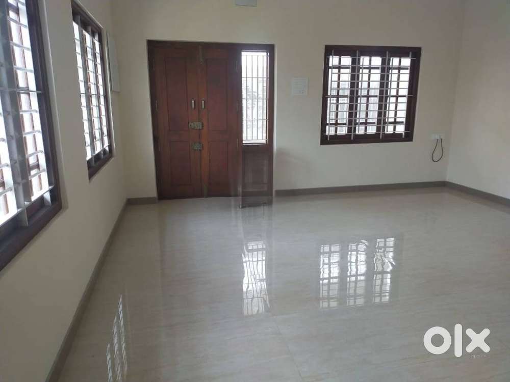 2000Sqft Office Space Available in RS Puram