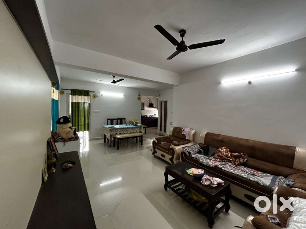 2BHK apartment for small family or bachelor (female only)