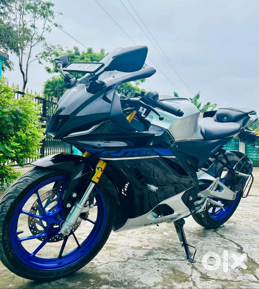 Its in brand new showroom condition bike R15 M V 4