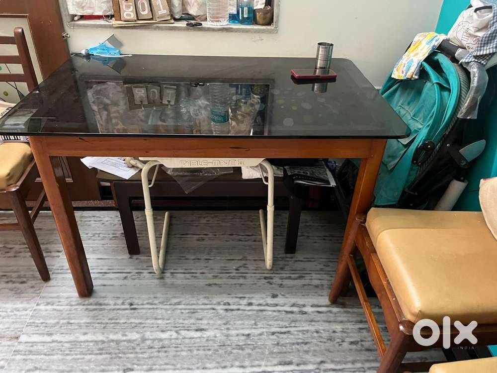 Dining table with 4 chairs