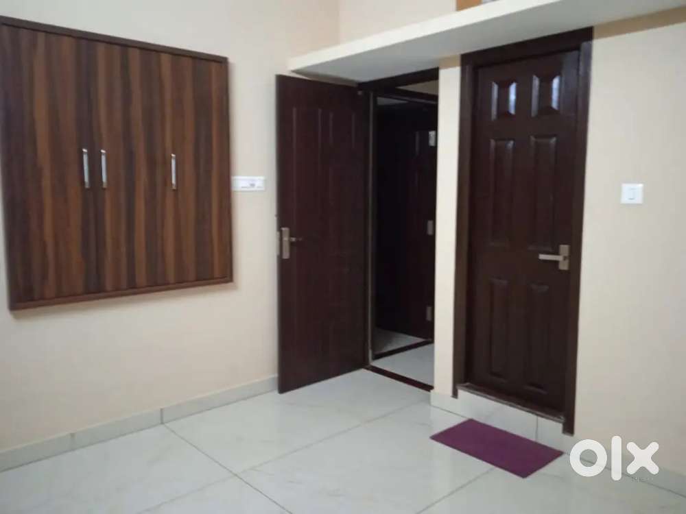 3 BHK House for rent in first floor, location hosabettu