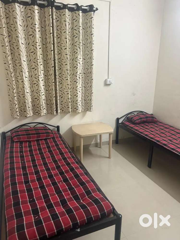 PG available for Rent Luxury sami furnished Boys OR girls