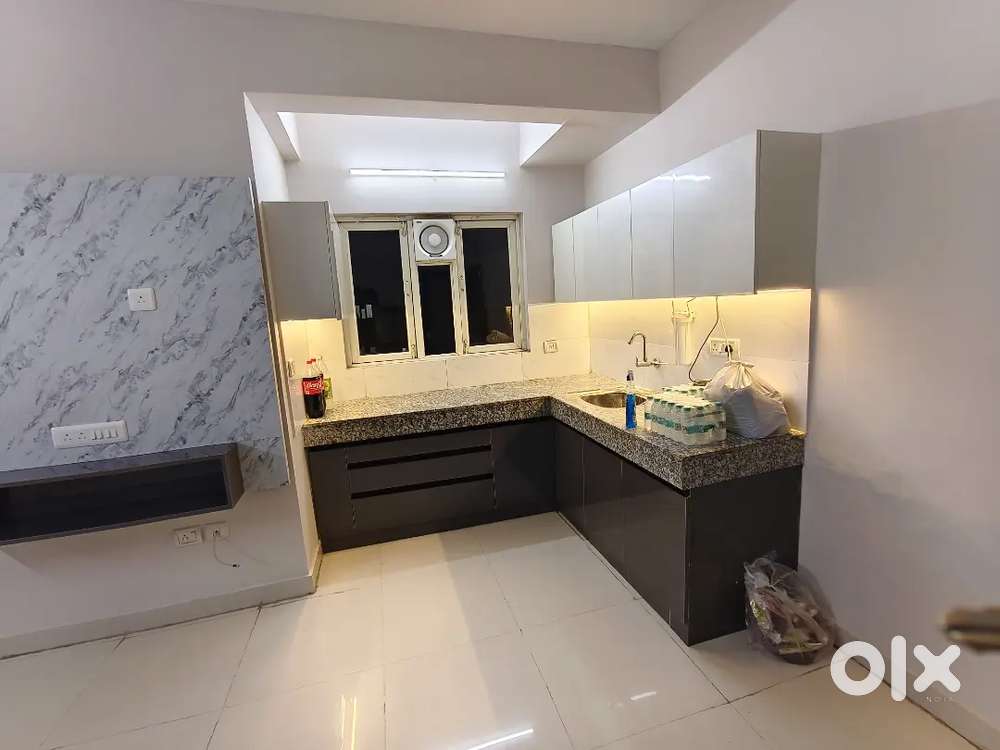 Semi Furnished 2BHK Society Apertment Available For Rent Gurgaon...