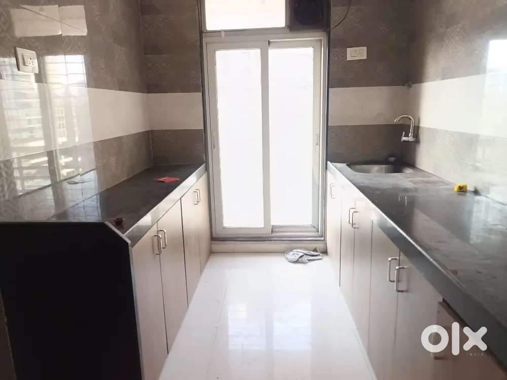SPACIOUS 3BHK IN TOWER PRIME LOCATION