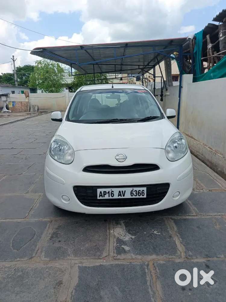 Nissan Micra 2012 Petrol 98000 Km Driven