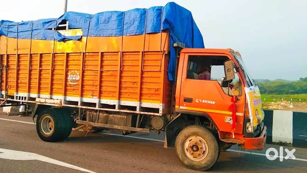 Eicher 1095 top condition,80 km 17 fit body