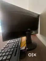 Acer Monitor with Logitech Keyboard – Good Condition
